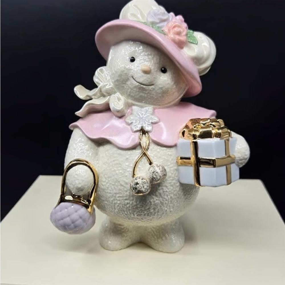 Vintage RARE Lenox Snowy Visitor Snowwoman ceramic figurine adorable